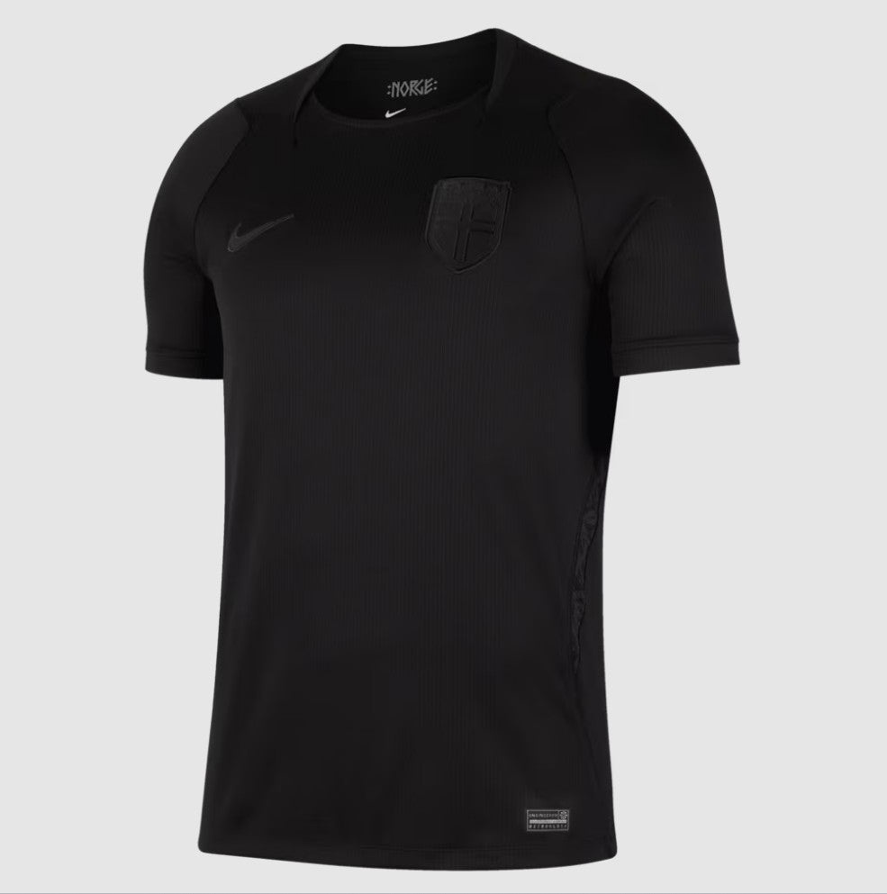 79. Norway away (Nike)