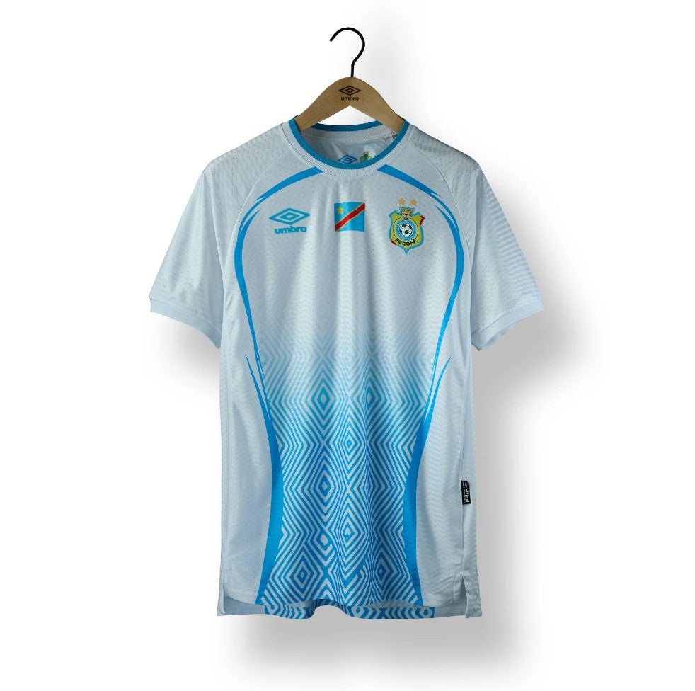 83. DR Congo away (Umbro)