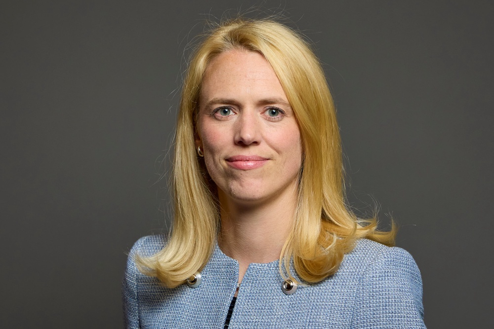 Veterans minister Louise Sandher-Jones, said that young people should think “seriously” about a job in the Armed Forces (UK Parliament)