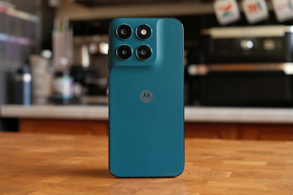 The screen make this phone stand out (Esat Dedezade/The Independent)