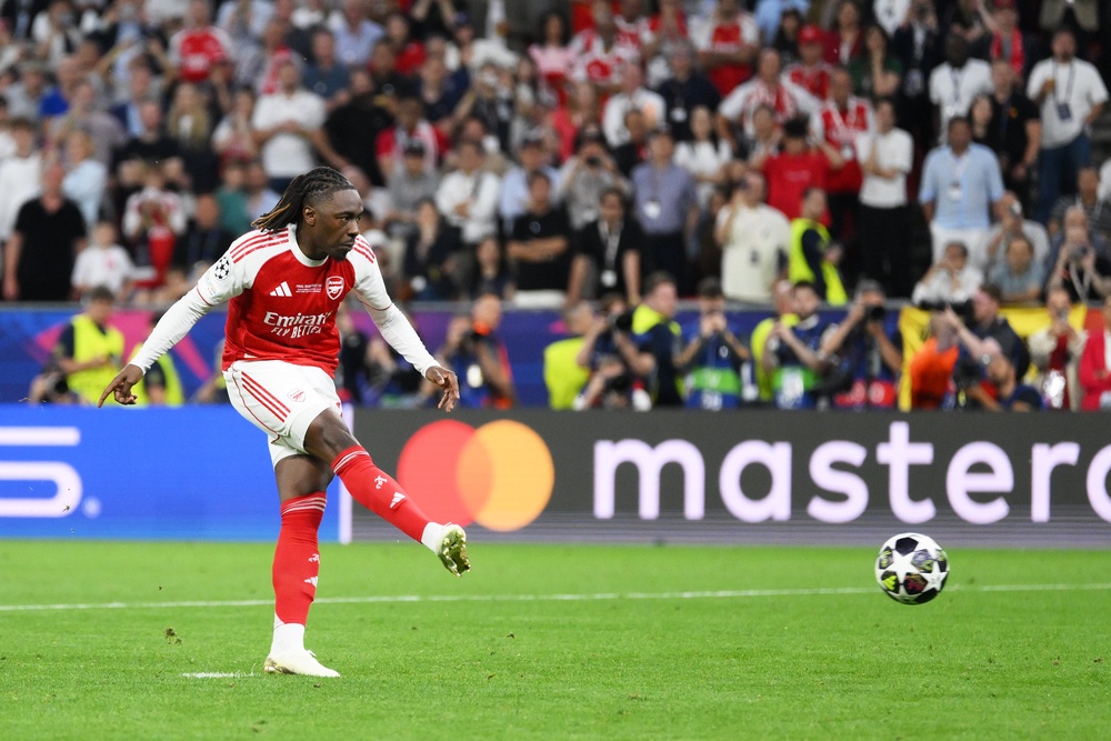 Eze missed his penalty in the Champions League final (Getty)