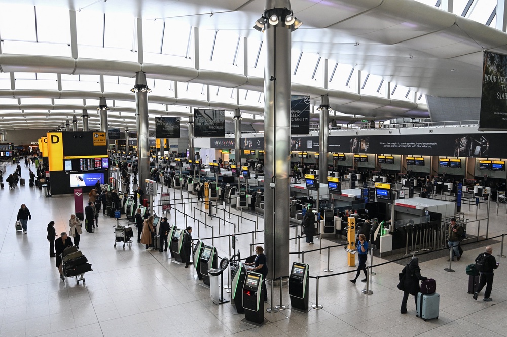 Airlines would be able to share information on unruly passengers under a new government plan (AFP/Getty)