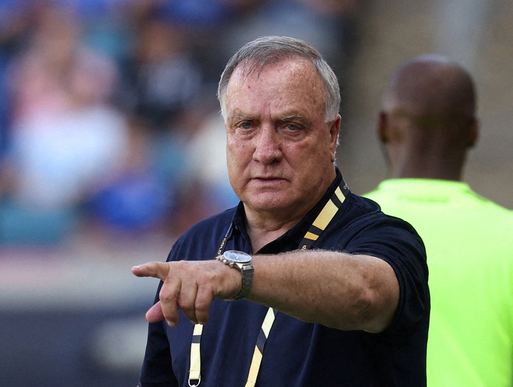 Curacao manager Dick Advocaat (Reuters)