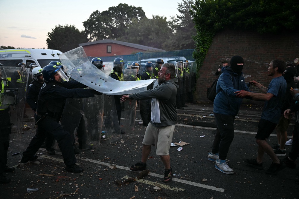 Police clash with protesters (AFP/Getty)