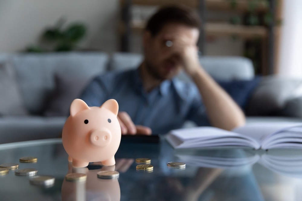 Experts say people should not underestimate the emotional impact of spending time and attention on worrying about money (Getty/iStock)