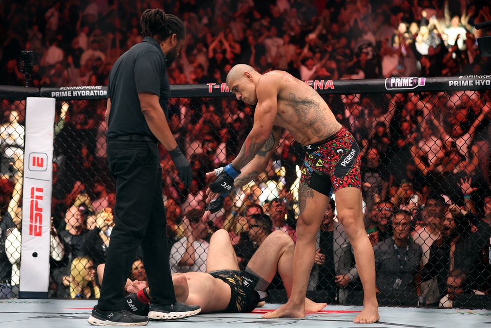 Pereira stopped Magomed Ankalaev in short order in their October rematch (Getty)