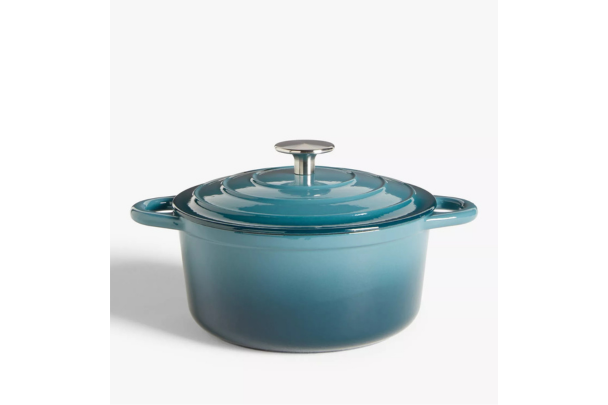 Image from: Aldi’s Le Creuset-inspired cast iron pans are back – and are just £20