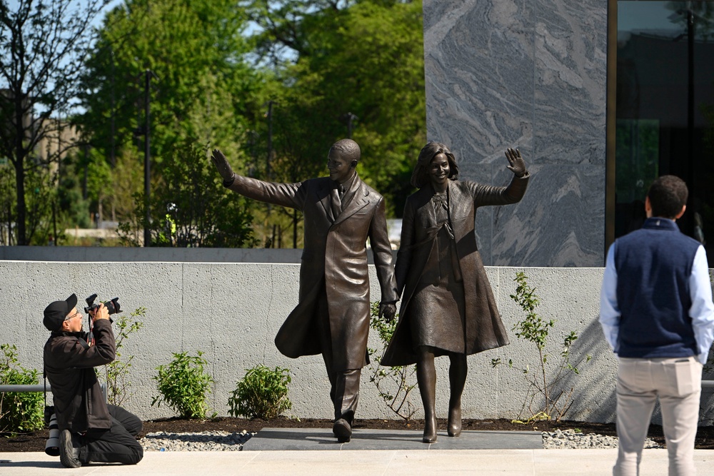 Statues of former President Barack Obama and former First Lady Michelle Obama at the Obama Presidential Center (AP Photo/Paul Beaty)