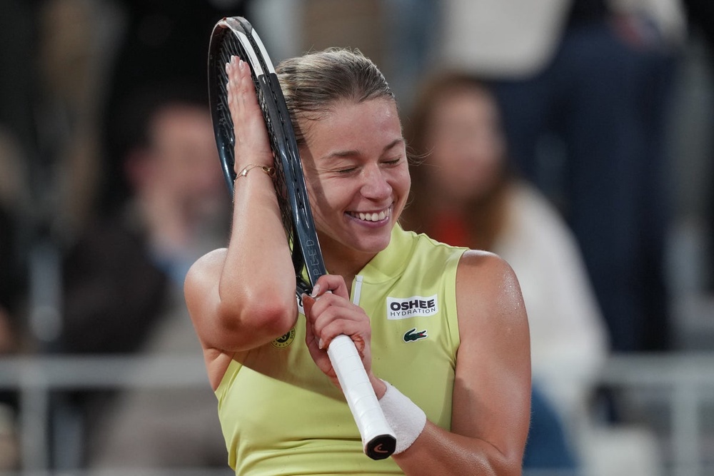 Image from: French Open LIVE: Teen sensation Mirra Andreeva dominates final to win first grand slam title