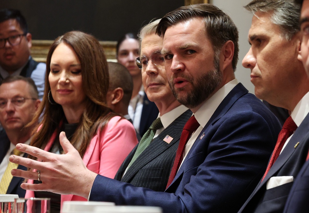 JD Vance told protesters to 'keep going' (Getty)