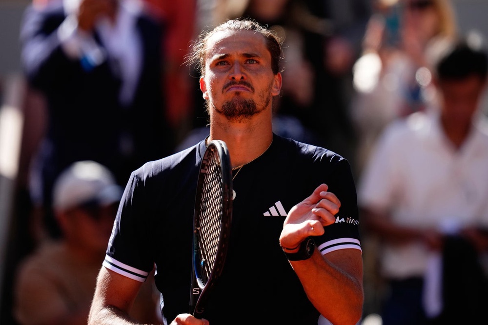 Image from: French Open final LIVE: Alexander Zverev tiebreak away from winning first ever grand slam