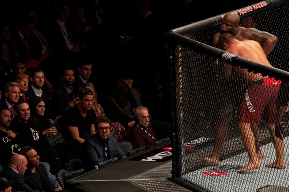 Trump watches Derrick Lewis fight Blagoy Ivanov, right, at UFC 244 at Madison Square Garden, Nov. 2, 2019 (Copyright 2019 The Associated Press. All rights reserved)