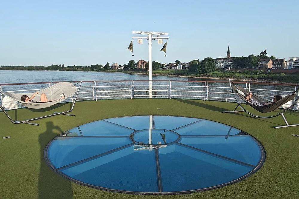 Hammocks on the pool deck of A-Rosa Sena provided perfect selfie spots (Marc Shoffman)
