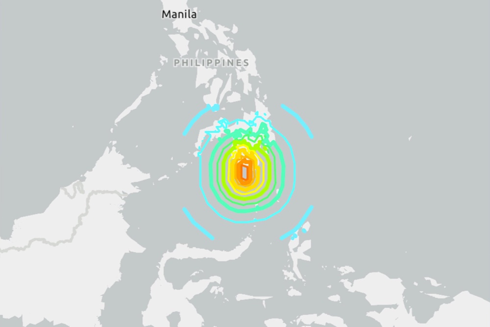 The magnitude 7.8 earthquake also triggered tsunami waves exceeding a metre (USGS)