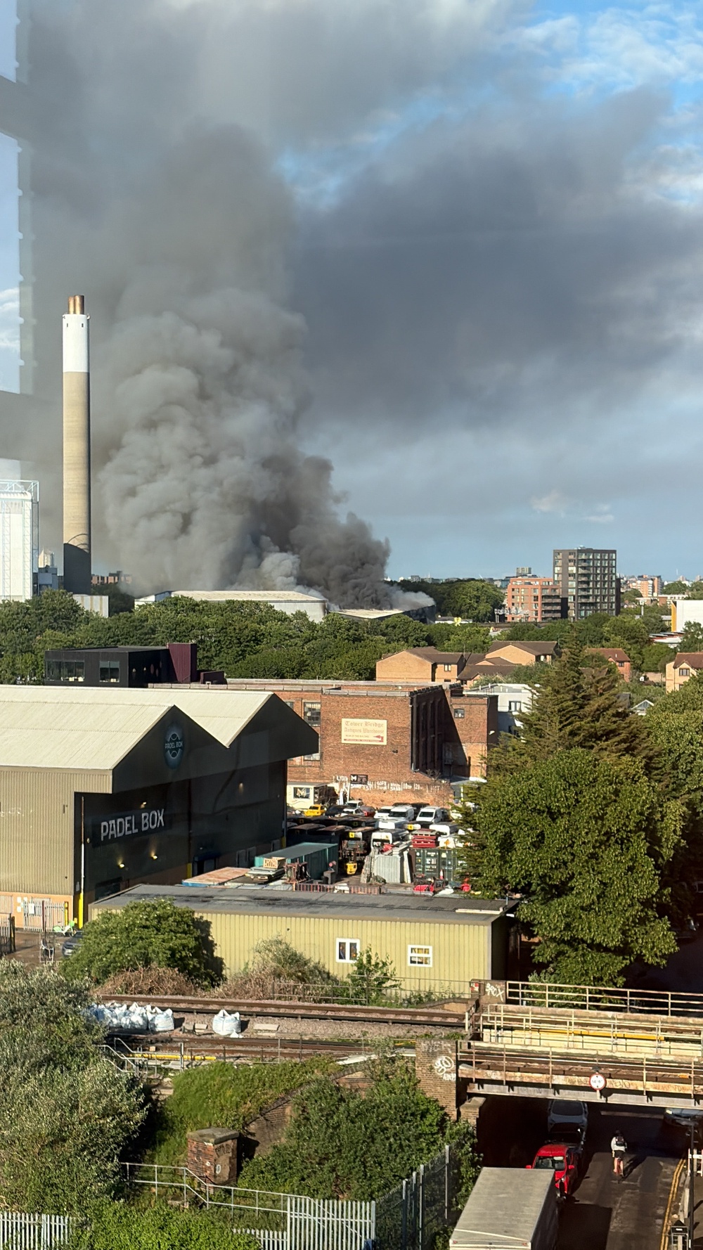 A fire broke out in southeast London just after 5.30pm on Monday (Supplied)
