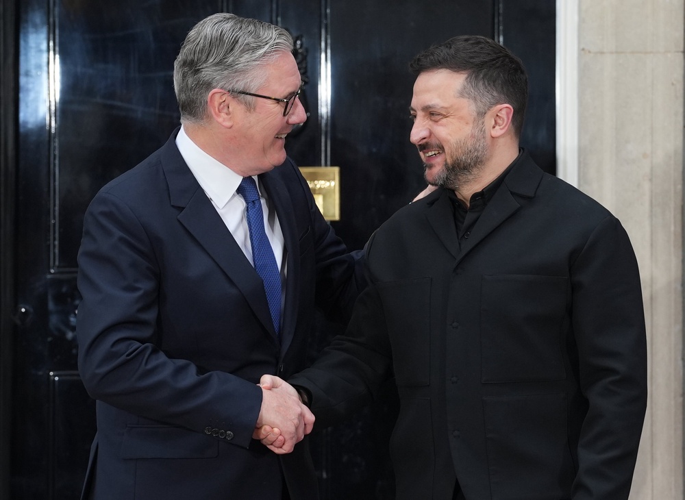 Prime Minister Sir Keir Starmer welcomes President of Ukraine Volodymyr Zelensky outside No 10 (Lucy North/PA) (PA Wire)