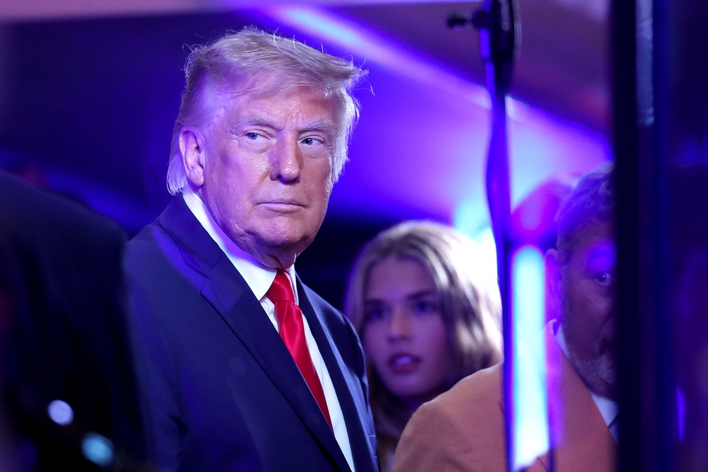 Image from: Trump loudly booed by Knicks fans as he appears on screen at MSG for NBA finals game 3: Live updates