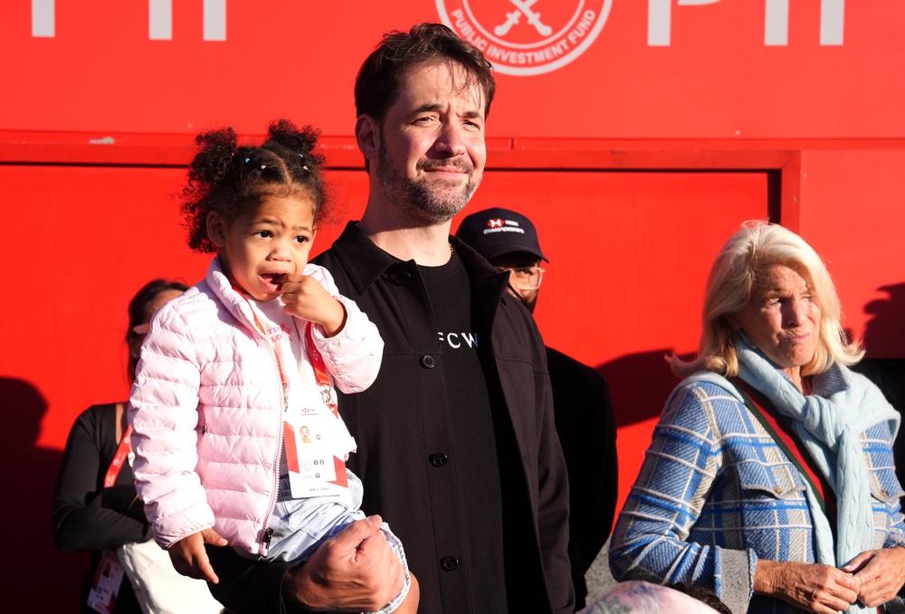 Alexis Ohanian and daughter Adira watch Serena Williams’ comeback (Adam Davy/PA) (PA Wire)