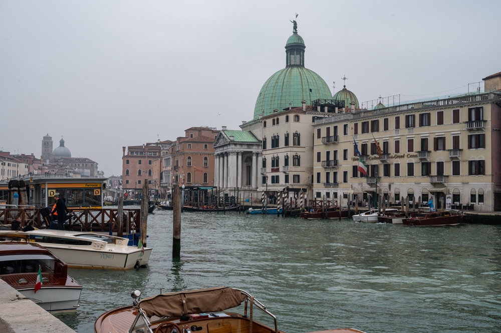 Coroner Catherine Devereux said police believed Mr Thongpia may have leaned against a railing and accidentally fallen into the water in Venice (AFP/Getty)
