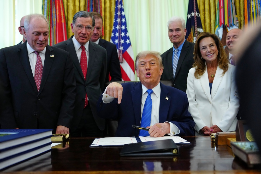 President Donald Trump called Graham Platner a ‘pig’ and a ‘fake thug.’ (AP)