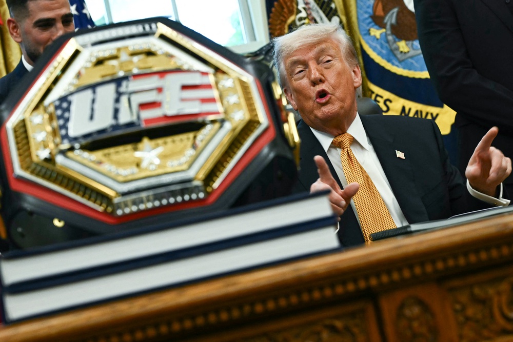 Image from: Trump UFC fight live: Judge rejects attempt to shut down cage match on White House lawn