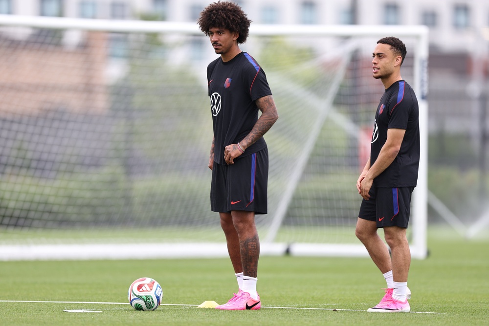 Richards is considered the team's top central defender and a key component of the World Cup squad (Omar Vega/Getty Images)