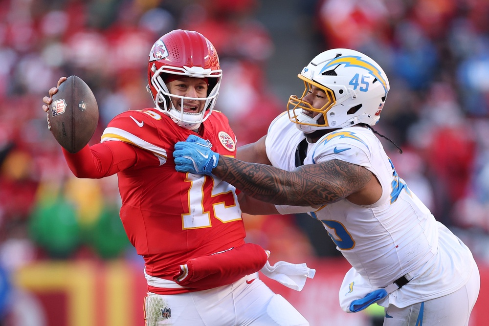 Mahomes underwent season-ending surgery last December after tearing ligaments in his left knee in the waning minutes of a loss to the Chargers (Getty)