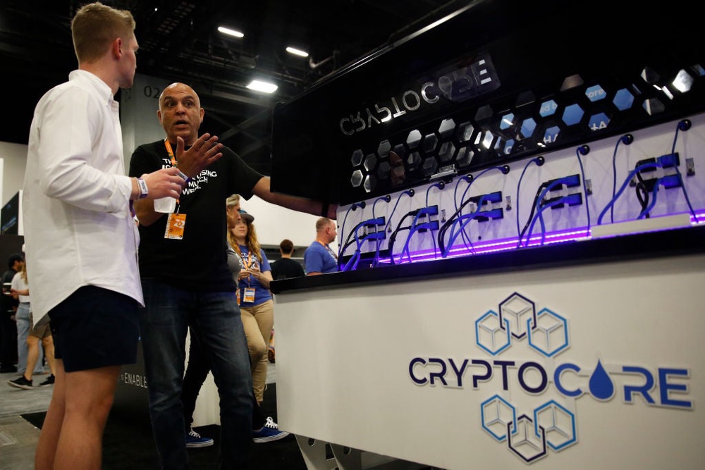 Commercial tech salespeople have an average starting salary of $99,069, and it rises to $112,528 after five years. Newcomers to the role start as a sales development representative position and then peak as an account executive (Getty)