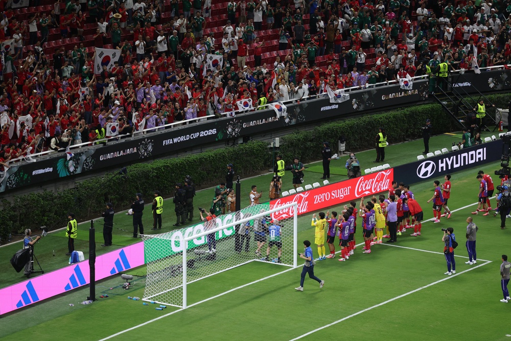 Image from: World Cup 2026 opening ceremony LIVE: Michael Buble and Alanis Morissette set to perform before co-hosts Canada kick off