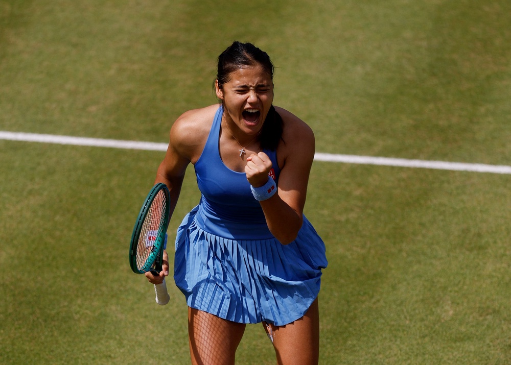 Image from: Queen’s final LIVE: Emma Raducanu beaten by Donna Vekic after bidding for first title since US Open