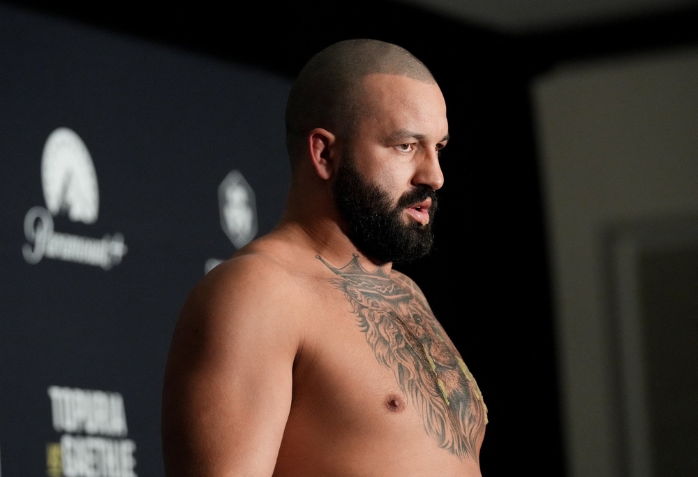 Image from: UFC Freedom 250 weigh-in LIVE: Joe Rogan ‘screws up’ as host while fans boo foreign White House fighters