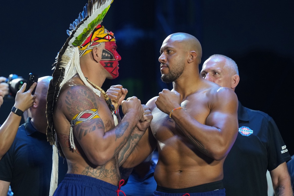 Alex Pereira (left) and Ciryl Gane will clash over the interim heavyweight belt (Getty)