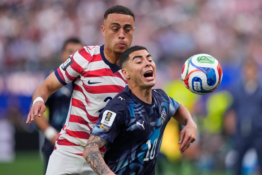 Image from: Netherlands vs Japan LIVE: Memphis Depay starts on bench for Dutch in World Cup clash