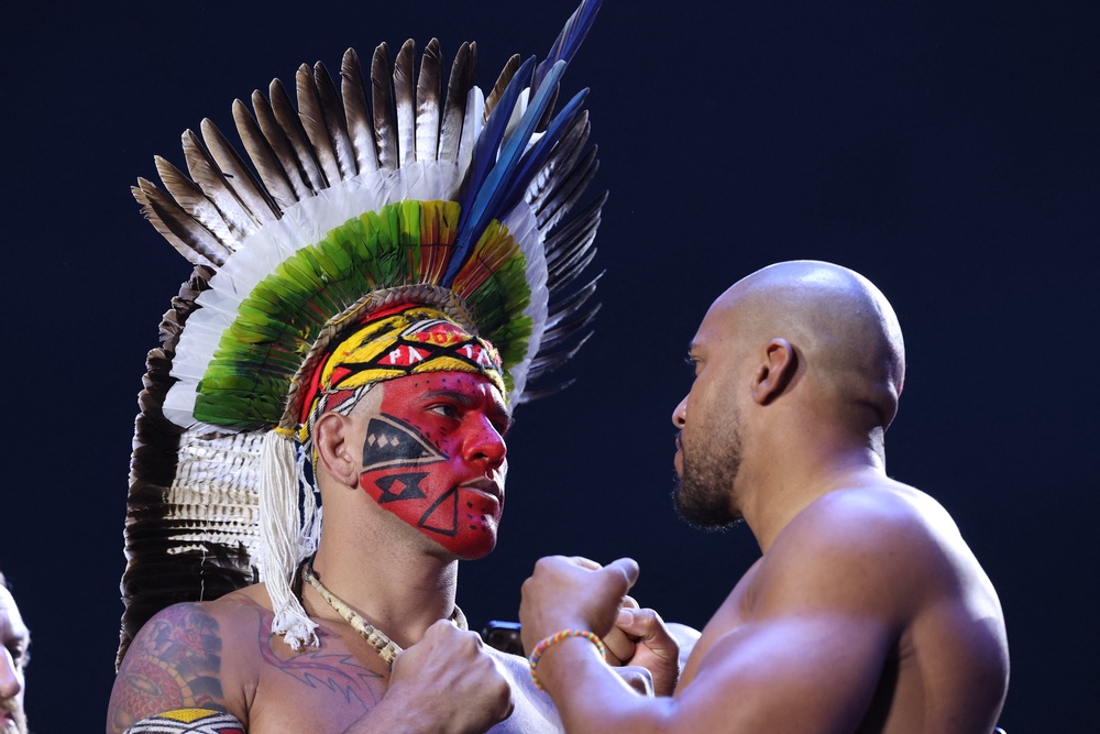 Alex Pereira (left) and Ciryl Gane (Reuters)