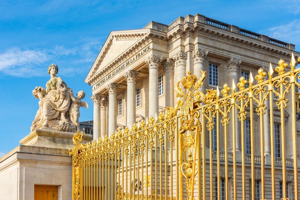 Trump is a fan of the golden gates of the Palace of Versailles (Getty/iStock)