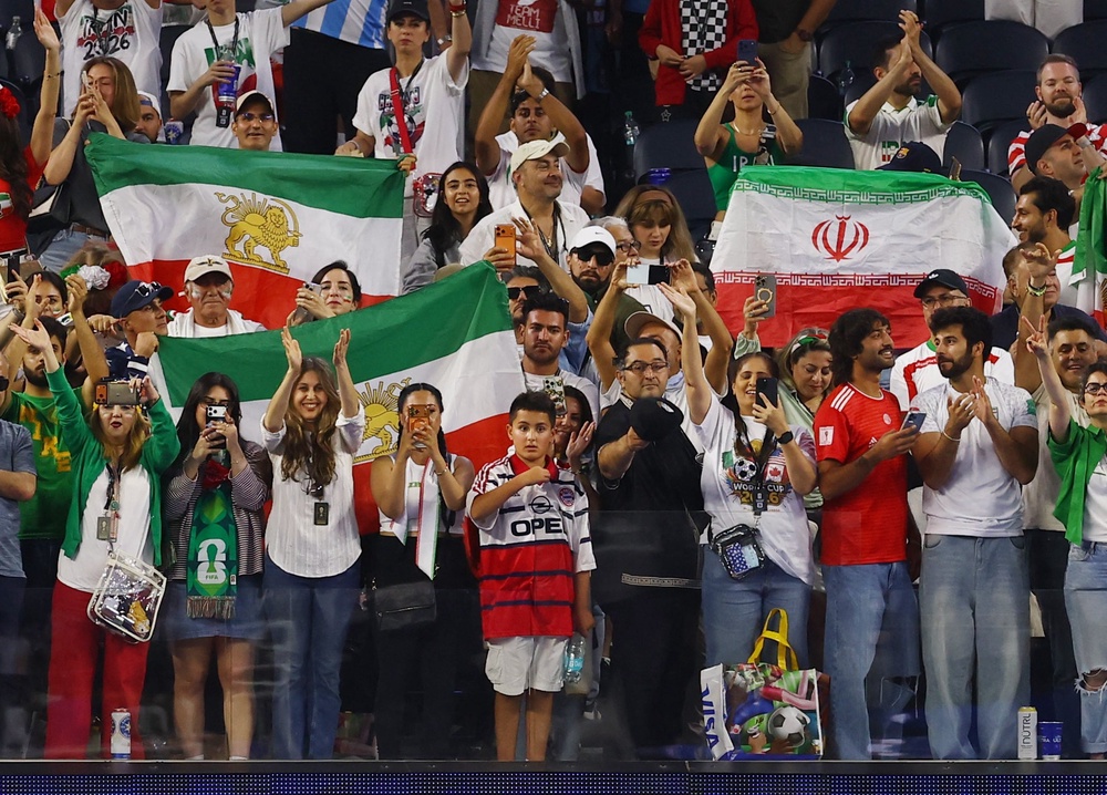  (Reuters)