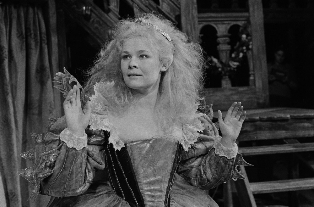 Dench in a ‘60s production of A Midsummer Night’s Dream (Getty)