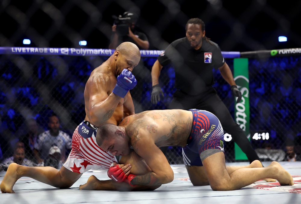 Gane seemed to land numerous illegal blows to the back of Alex Pereira’s head (Getty)