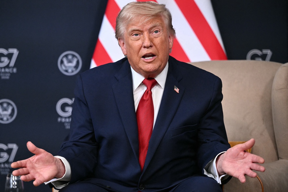 Image from: Iran-US war latest: Trump threatens to ‘drop bombs smack in the middle of their head’ if he doesn’t like deal with Tehran