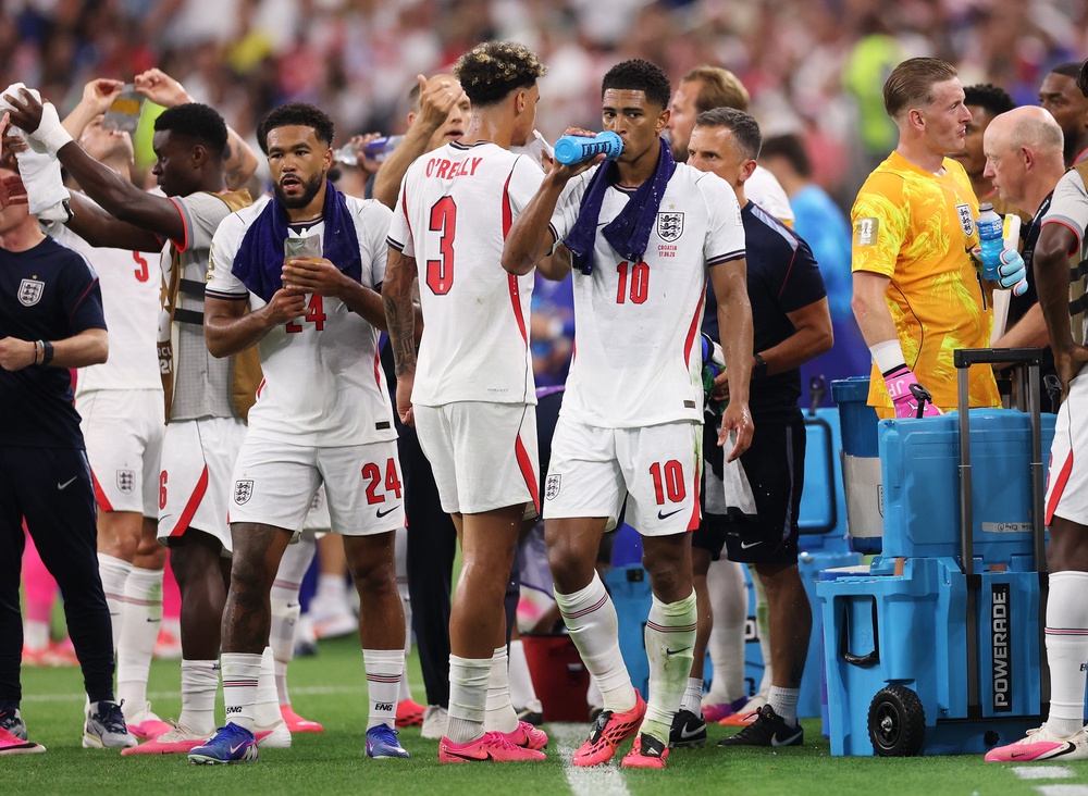 Hydration breaks were taken in both halves (Getty)