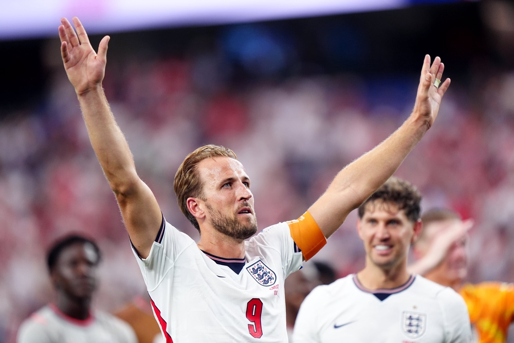 England’s Harry Kane salutes the fans after the World Cup Group L match at the Dallas Stadium (PA)