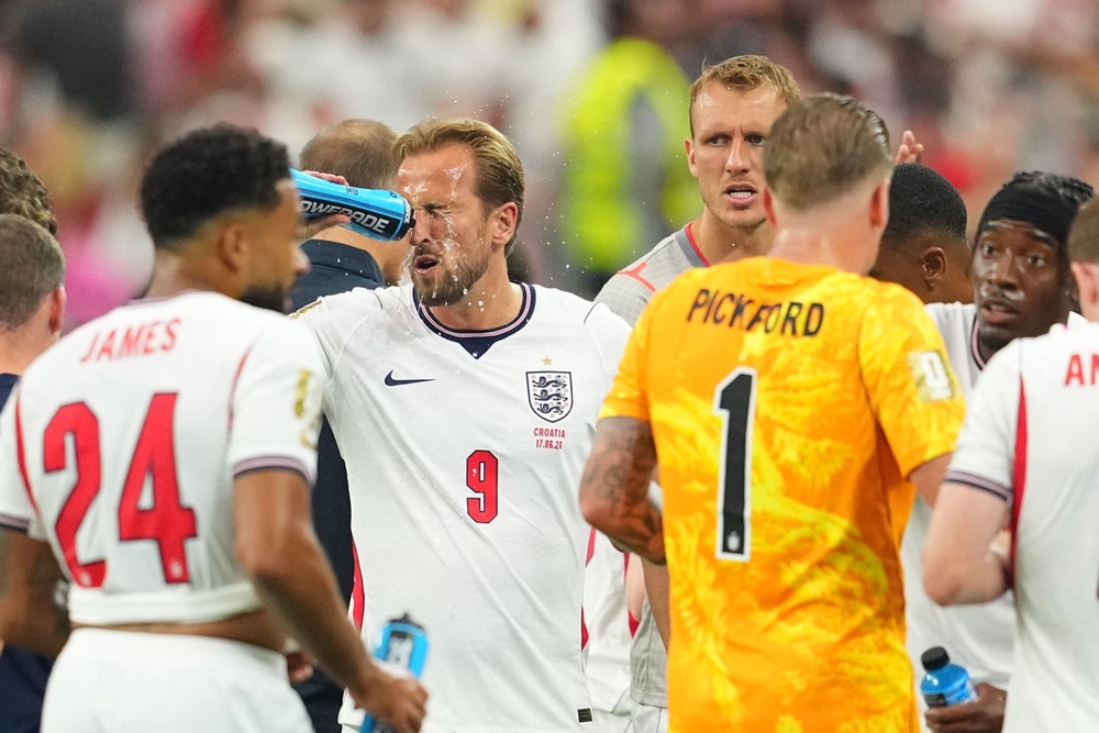 Image from: USA v Australia LIVE: Dominant World Cup co-hosts double lead over Socceroos after tight VAR call