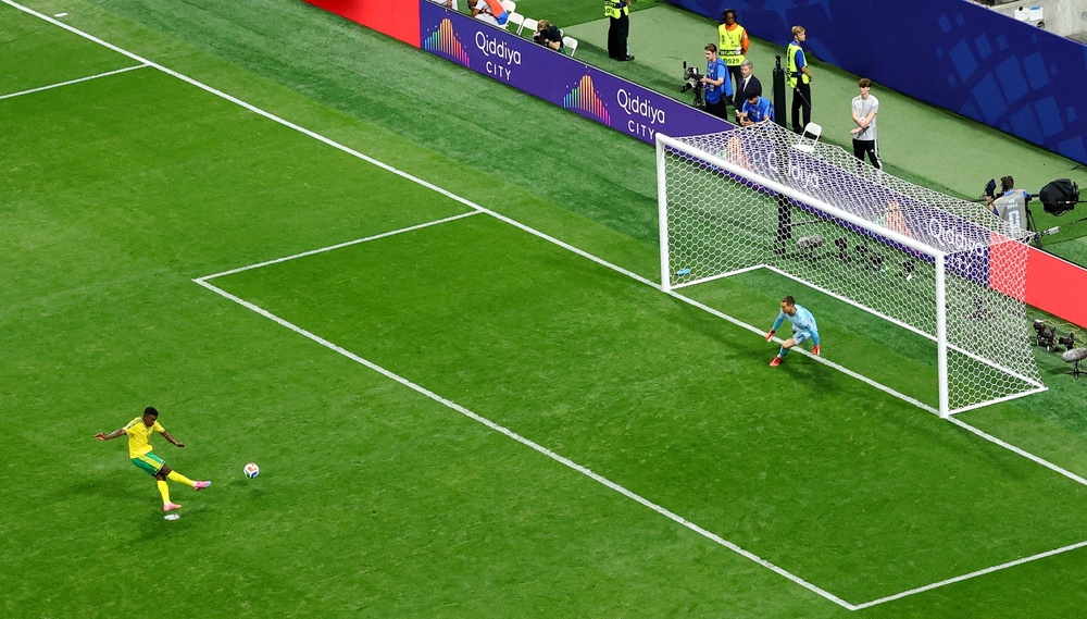  (Reuters)