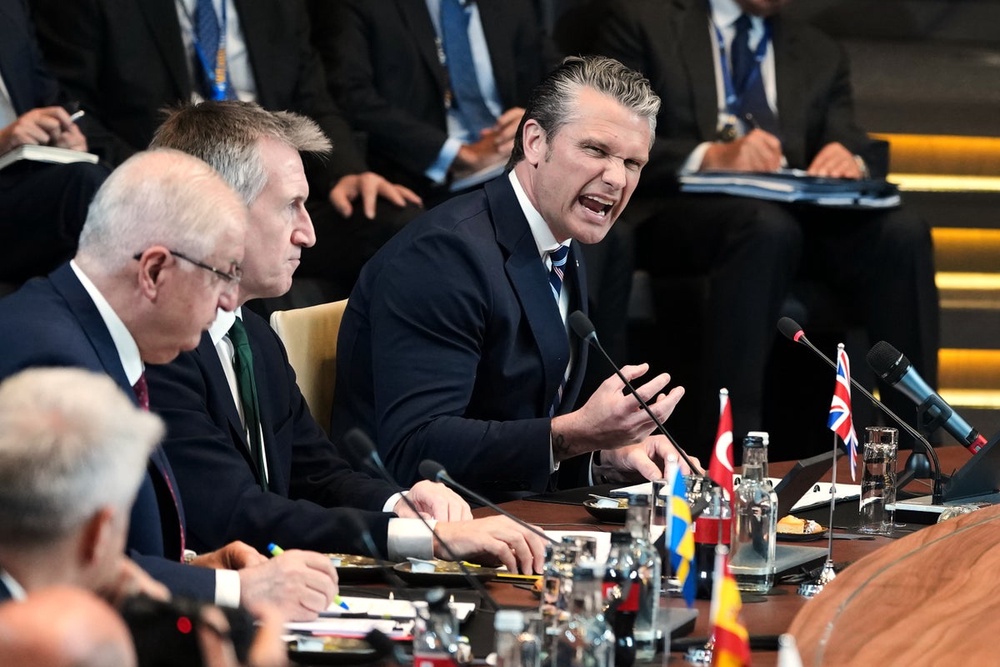 Image from: Ukraine-Russia war latest: Kremlin ‘won’t accept ultimatum’ from Europe as Putin warns of major retaliation 