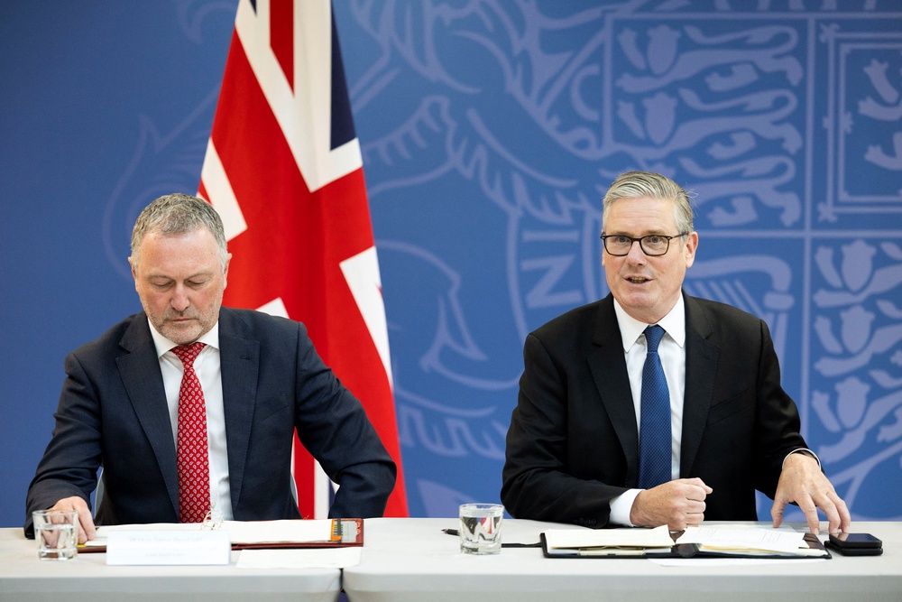 Steve Reed (left) is a close ally of Sir Keir Starmer (Reuters)
