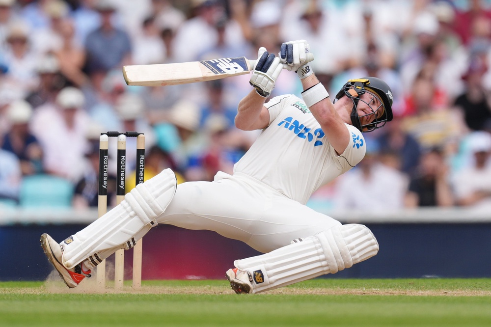New Zealand’s Glenn Phillips takes evasive action (Ben Whitley/PA) (PA Wire)