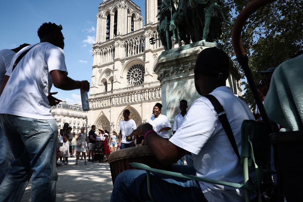 World Music Day festival in France is taking place in the middle of an extreme heatwave (AFP/Getty)