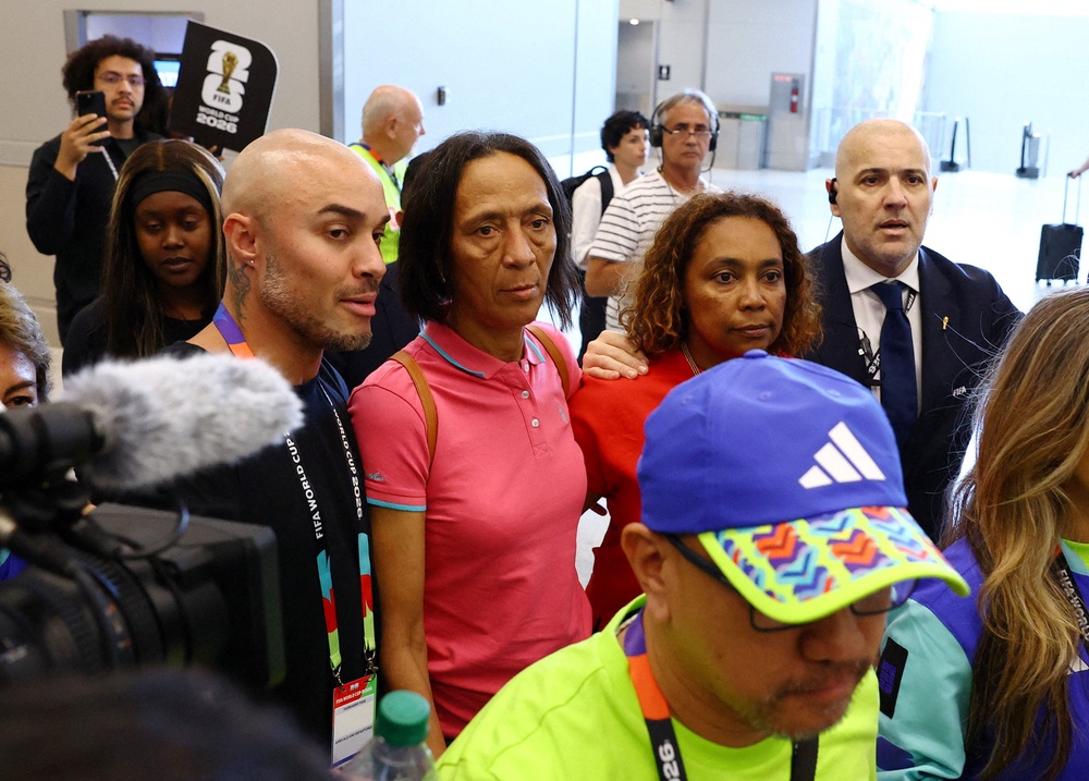 Ana Candida Evora, mother of Cape Verde's Vozinha arrives in the U.S. (Reuters)