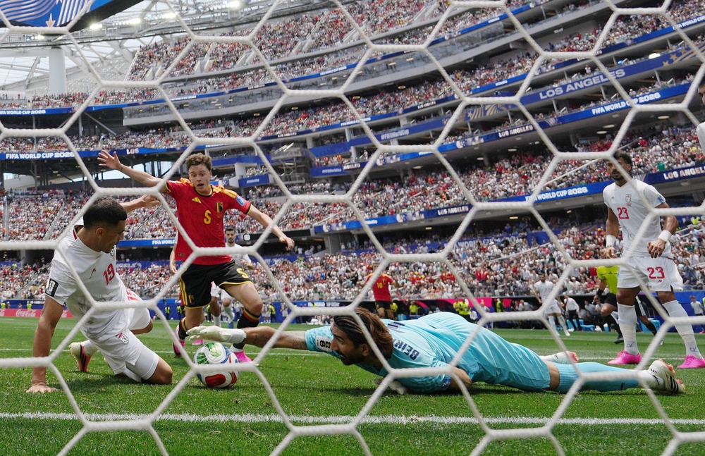  (Reuters)