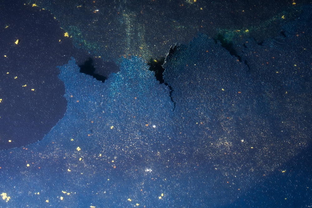 In recent days, visitors have observed chipped blue paint in the Lincoln Memorial Reflecting Pool (Reuters)